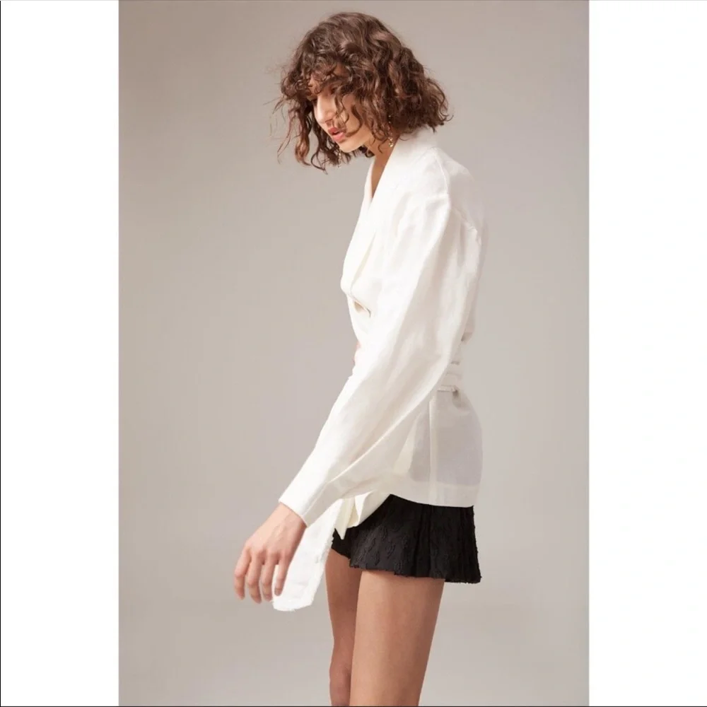C/MEO COLLECTIVE White Linen Blazer - Picture 2 of 8